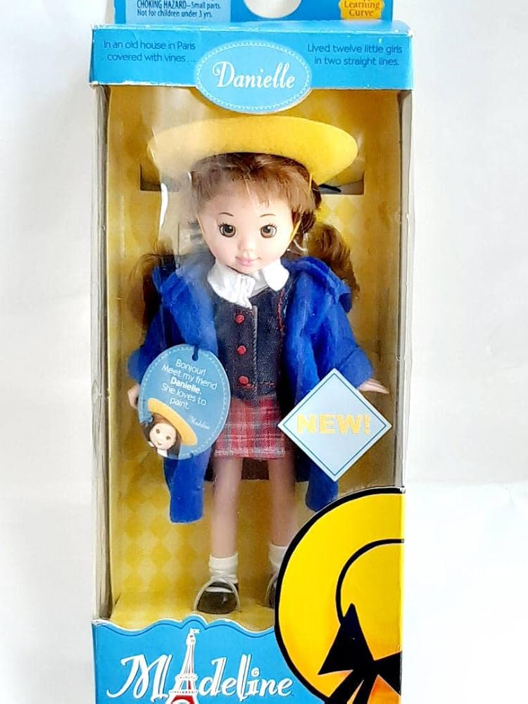 マドレーヌちゃん お人形 本体＆ドレス Amazon | マドレーヌちゃん 人形 | 人形・ドール | おもちゃ